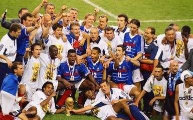 法国杯集结日走向成谜；辽宁本钢单刀错失；信心回归；球队文化再被提及的简单介绍