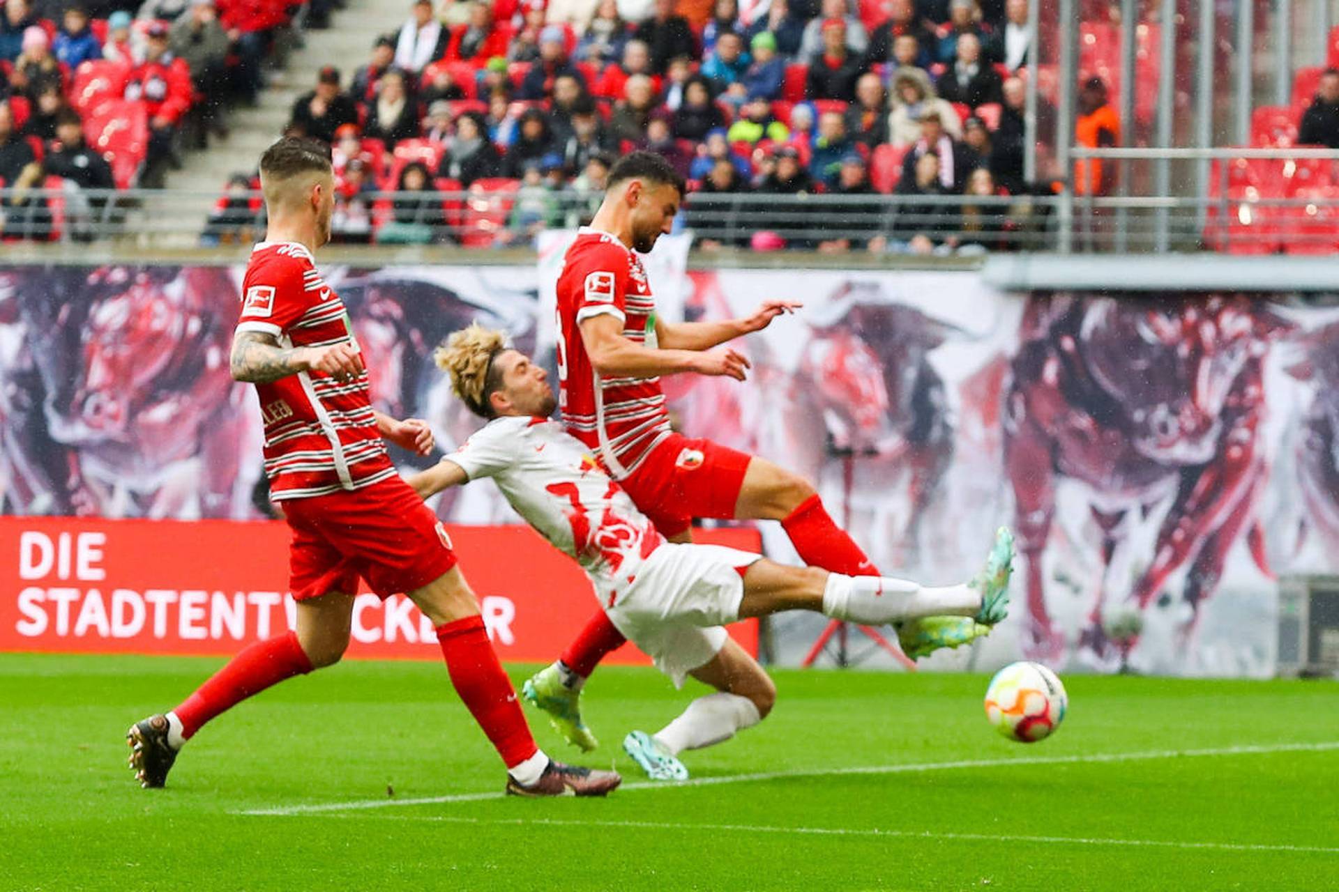 法国杯集结日走向成谜；辽宁本钢单刀错失；信心回归；球队文化再被提及的简单介绍